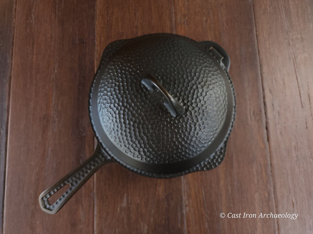 Griswold 5 Hammered Finish Cast Iron Skillet With Matching Etsy