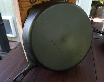 Wagner #12 Cast Iron Skillet Unmarked Restored