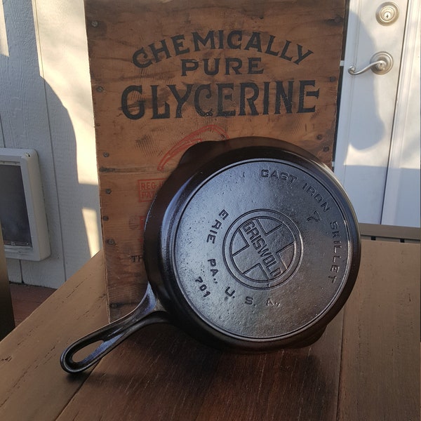 Griswold #7 Cast Iron Skillet With Large Block Logo And Heat Ring Restored