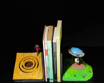 Alien Invasion Bookend – UFO Cow Abduction Handmade Shelf Decor