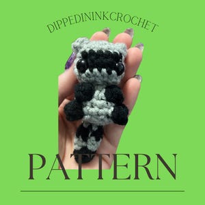 Tiny No-Sew Raccoon Crochet Pattern