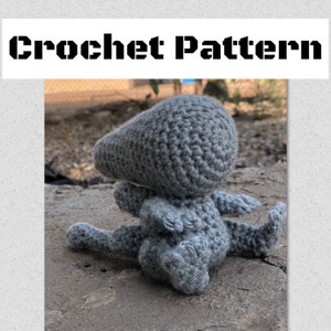 Chibi Xenomorph Crochet Pattern
