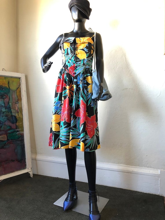 Birds of Paradise multicolored 1980s halter corset
