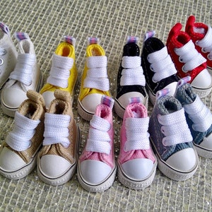 A Pair of Canvas Sneakers for Blythe/Azone/Licca/Pullip