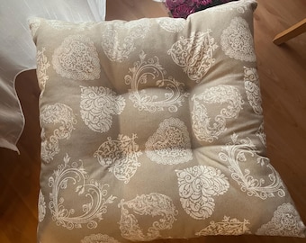 Pillow for chair with Ties, Heart, Indoor, Seat Pad, Tufted Seat Cushion, Pillow for Chair, Chair Pad, Dining Chair Cushion, Kitchen Cushion