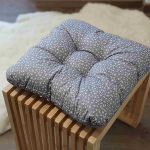 Chair Cushion Square, Grey, Flowers, Outdoor Pad, Seat Patio Cushion, Chair Cushions, Seat Cushion with Ties, Cushion for Chair, Seat Pad