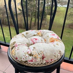 Round Chair Pad Provence Roses, Indoor, Tufted, Seat Cushion, Seat Patio Cushion, Chair Pad, Cushion for Chair, Floral Cushion, Soft Pillow