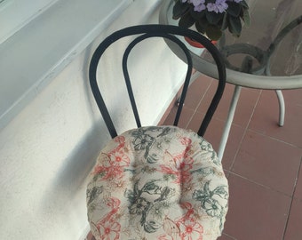 Chair Pad with Ties, Round, Floral Cushion, Quilted Pad, Chair Cushion, Seat Cushion, Kitchen Chair Cushion, Dinning Chair Cushion, Indoor