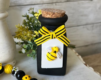 bee tiered tray decor, farm fresh honey, honey dipper, tiered tray decor, bee home decor, honeybee decor, bumble bee tray, yellow home decor