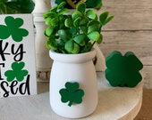 St. Patricks tiered Tray mini floral arrangement, St. Patricks tiered tray decor, shamrock decor, mini vases for St Patricks Day, shamrock
