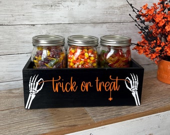 Trick or Treat wood snack/candy box, Halloween wood candy box, Halloween home decor, Halloween candy bar, Halloween Candy centerpiece