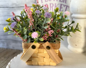 Spring tiered Tray mini floral arrangement, Spring tiered tray decor, Easter tiered tray decor, mini vases, mini floral arrangement for tray