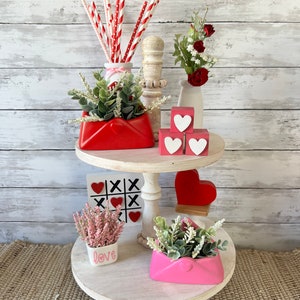 Valentine's Tiered Tray Decor, Valentines Flowers, Valentines Day ...