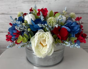 Patriotic floral arrangement , July 4th decor, patriotic florals, American flag decor, red white and blue flowers, USA decor