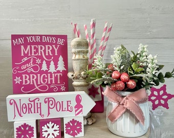 Set Decorativo Natalizio Rosa A Più Livelli Con Gnomo E Cartelli In Legno, 8 Pezzi Per Interni - 4