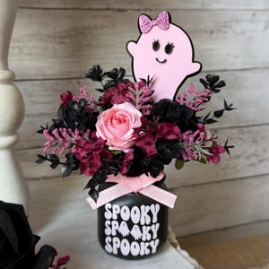 Pink Halloween  mini floral arrangement, pink Halloween home decor, pink Halloween tiered tray decor, pink and black halloween decor