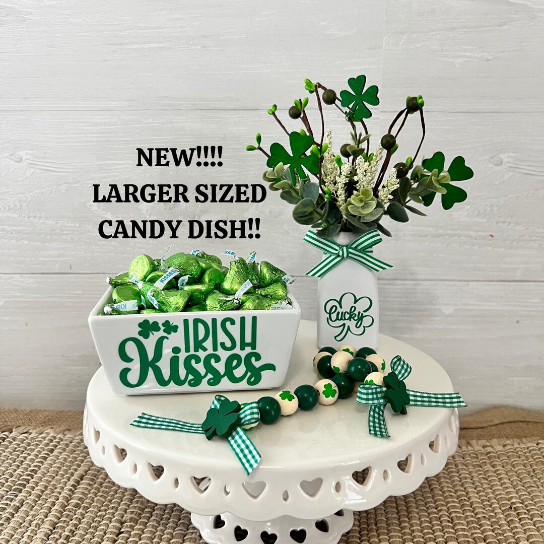 st patricks day candy display