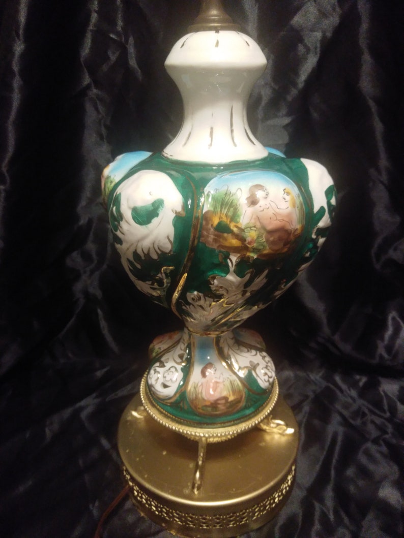 Beautiful Mid Century Porcelain Capodimonte Lamp With Cherubs Etsy