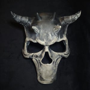 Reaper Skull Mask | Cosplay Mask | Halloween Mask | Hand Painted | Skeleton Mask | Evil Skull Mask