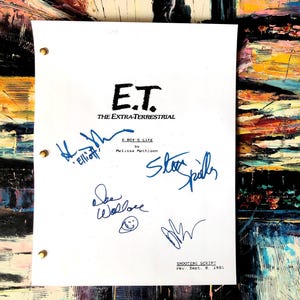 E.T. the Extra-Terrestrial Movie Script the Original 1982 Full Screenplay