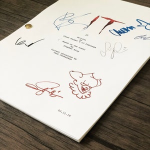 IT Screenplay Reprint: Printed Cast Autographs, Stephen King Novel ...