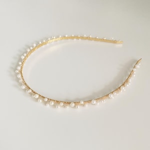 Minimalistisches Perlenstirnband | Brautmode | Pariser
