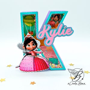 3D Vanellope Lettre sur carton violet premium 6"de haut Personnalisable dans n’importe quelle lettre, n’importe quel nom avec des lumières et un shaker - Sugar Rush Letter