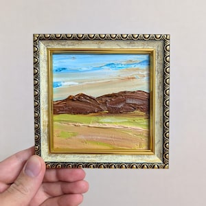 Arte em miniatura 4x4 Campo Pintura Pequena Paisagem da Califórnia Natureza Pequena Arte de Parede Verde Claro Descendente Pintura a Óleo Original Cali Art Emoldurada
