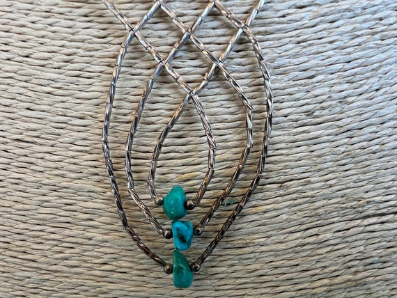 Lovely Southwestern Liquid Silver and Turquoise N… - image 2