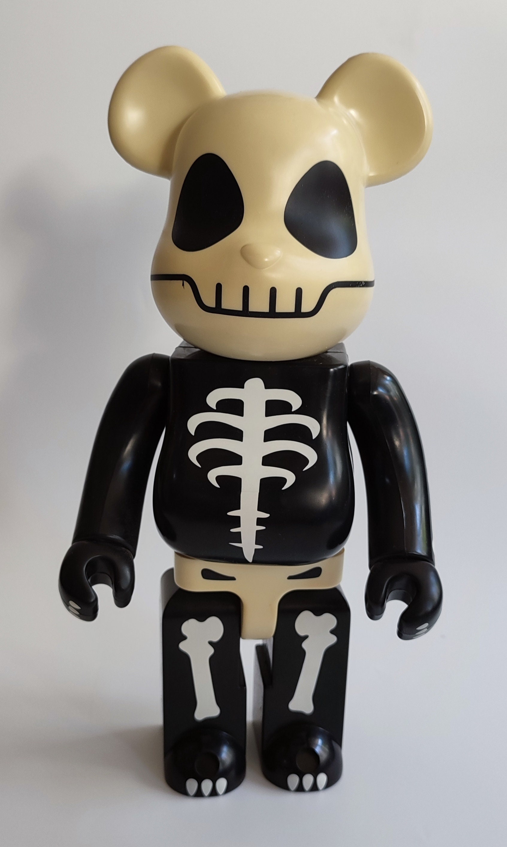 ベアブリック BE@RBRICK 400% SKULL ブレスレット付き