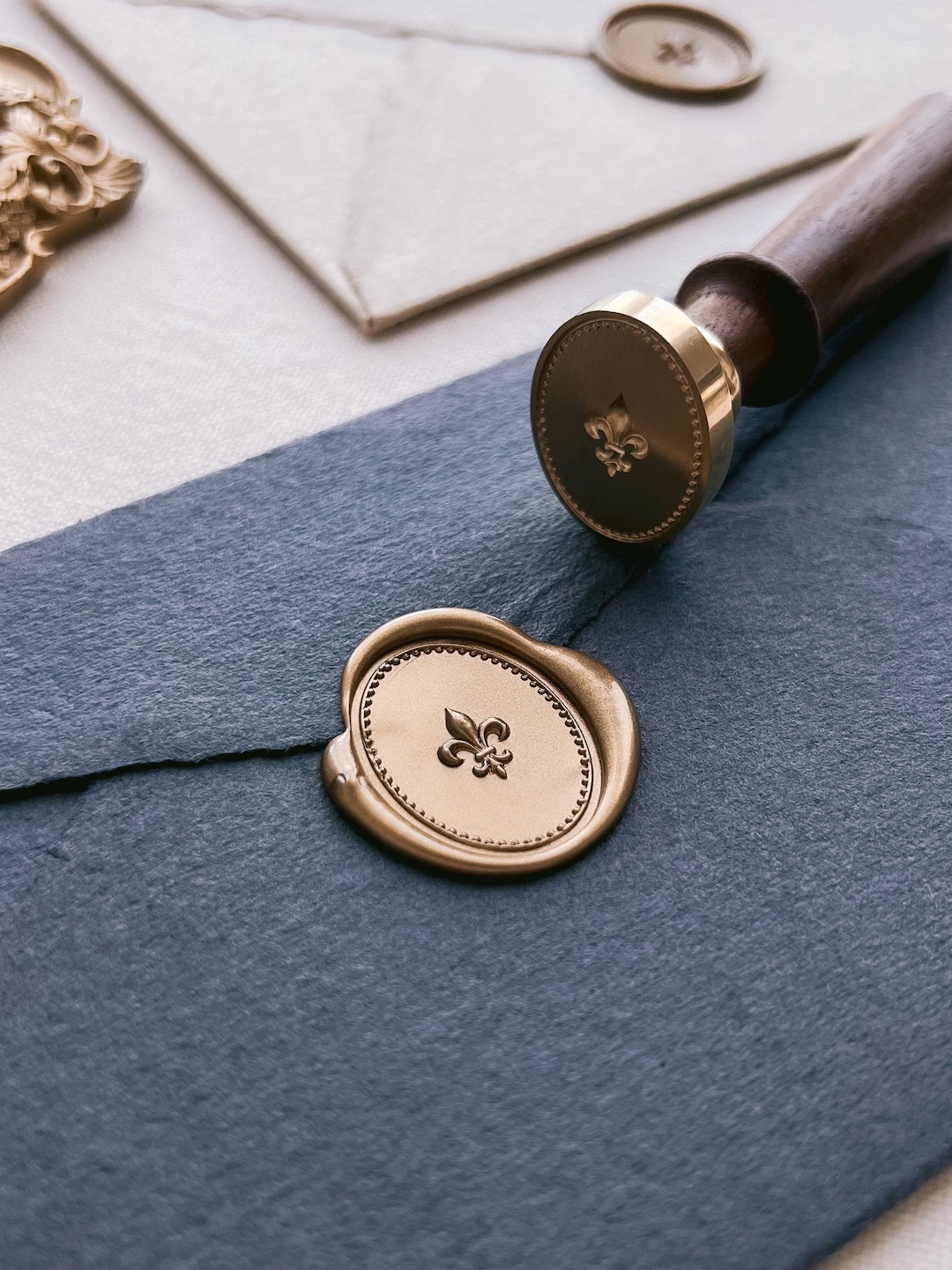3D Fleurdelis Oval Wax Seal Stamp Vintage Envelope Sealing Stamp