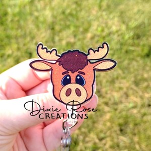 Moose Head Interchangeable Retractable Badge Reel