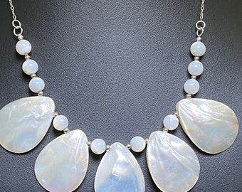Mother of pearl shell and sterling silver necklace