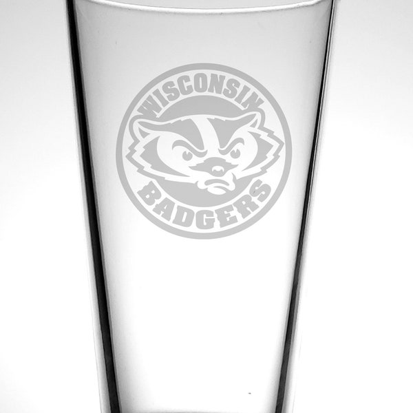 University of Wisconsin Badgers Pint Glass-Wisconsin Football-College Football-Wisconsin Beer-Camp Randall Stadium-UW Madison-Bucky Badger