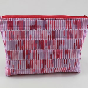 Cosmetic Bag, Travel Bag, Zipper Pouch, Makeup Tote, Pink Striped, Quilted Corron, Boxed Corners,