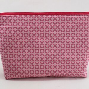 Cosmetic Bag, Travel Bag, Zipper Pouch, Makeup Tote, Pink Dots, Quilted Cotron, Boxed Corners