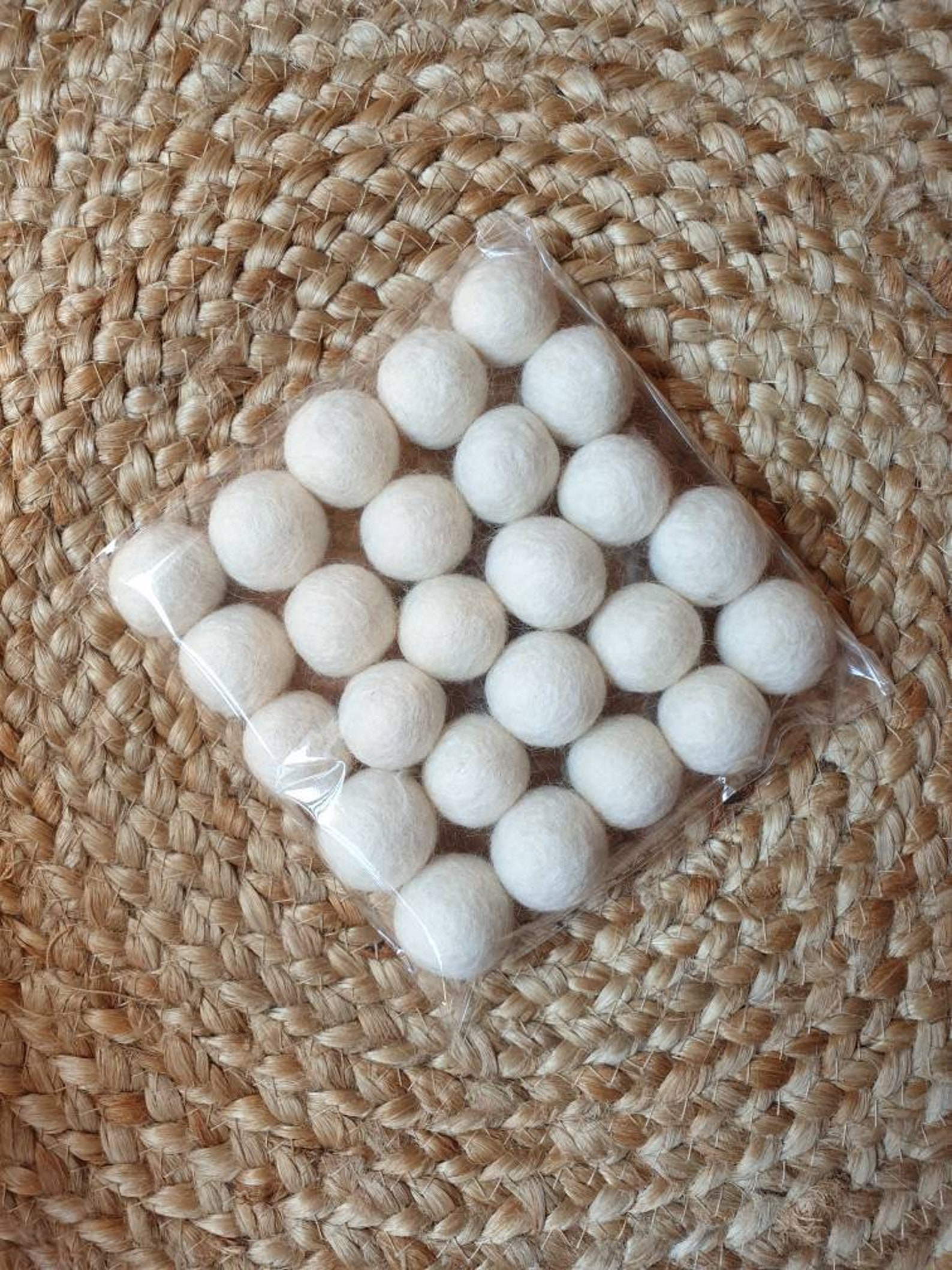 Packet of 25 White Felt Wool Balls 2.5cm to 3cm Etsy