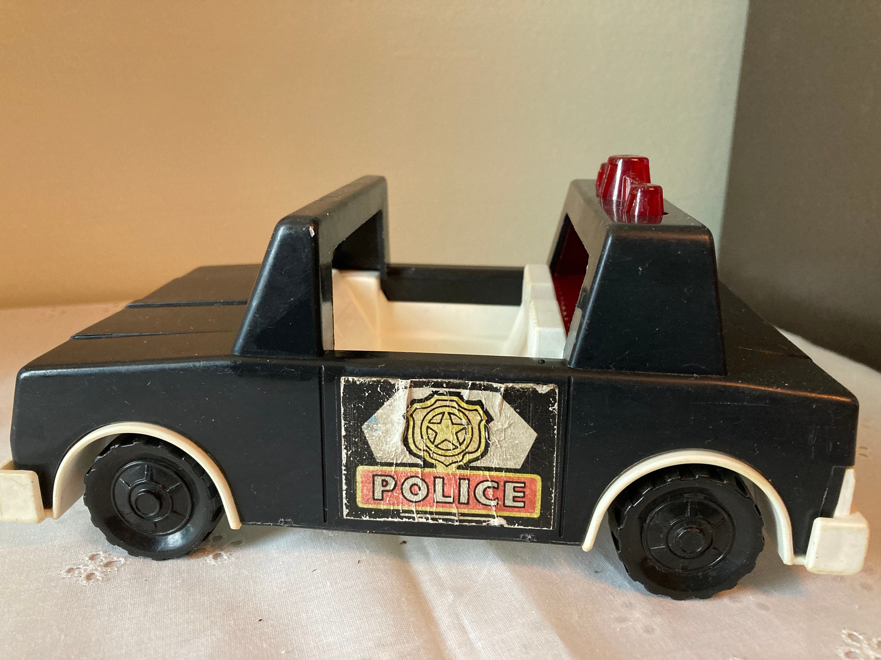 Idioot Vroeg helpen 1980's Vintage Fisher Price Police Car