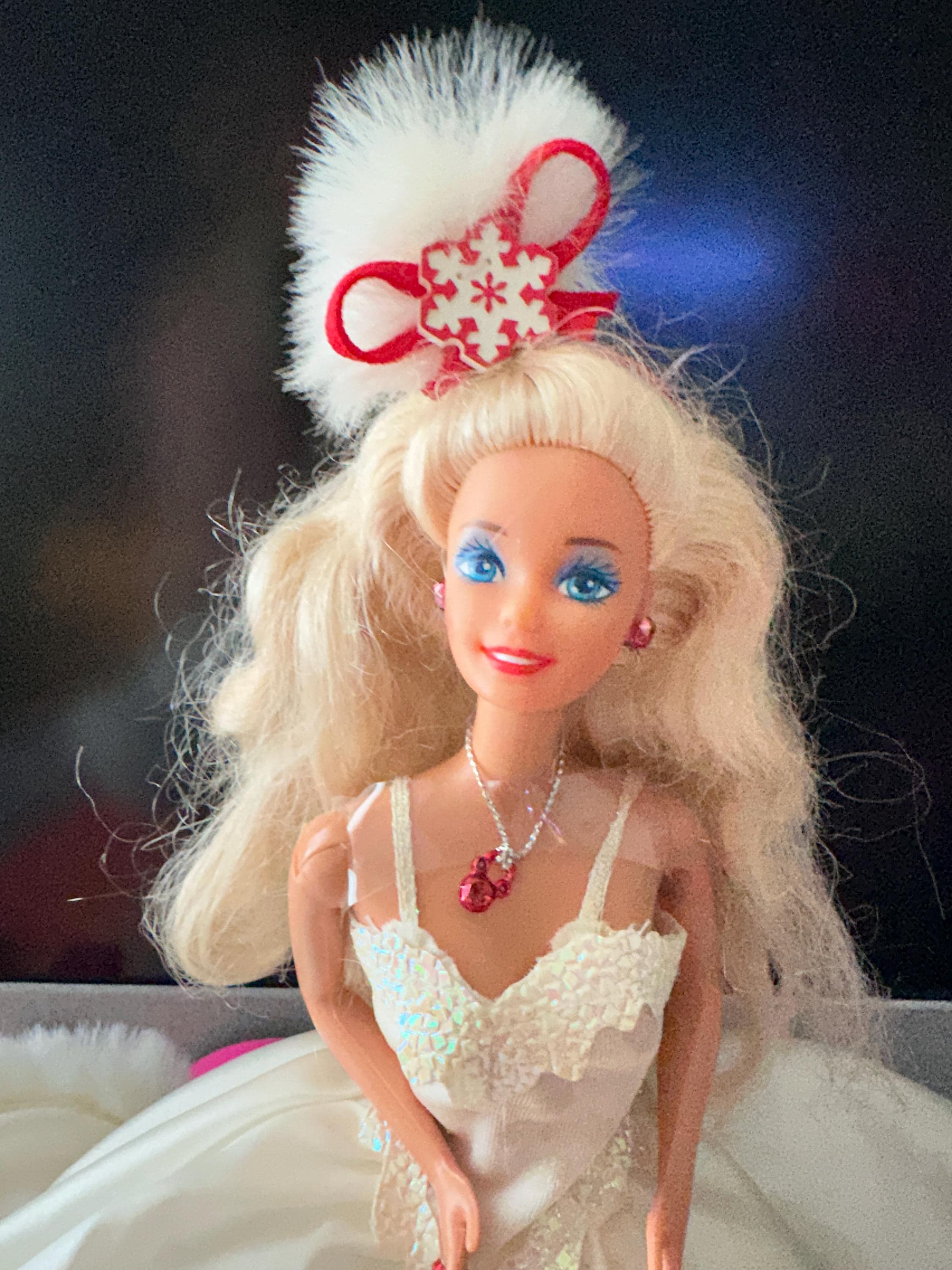 1989 Happy Holidays Barbie Vintage Barbie