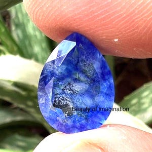 Kyanite Gemstone Cut, pear Kyanite Stone Faceted ,Kyanite Loose Stone For Jewelry - size - 16X12 mm - weight - 5 Carats