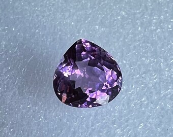 1 pc Natural Amethyst ,12X12X9mm Heart  faceted Amethyst loose heart gemstone