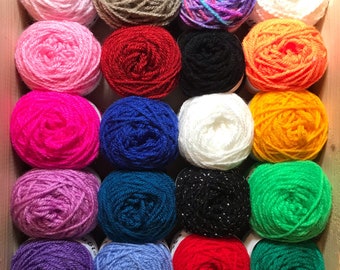 Mixed bundle 40 x 20grms  balls acrylic yarn with 3 pompom makers
