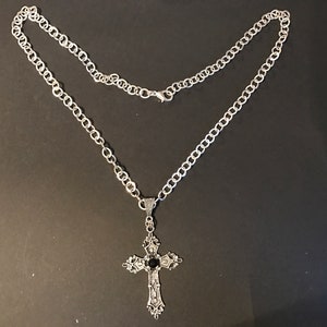 Large Cross on  Chunky Chain gothic