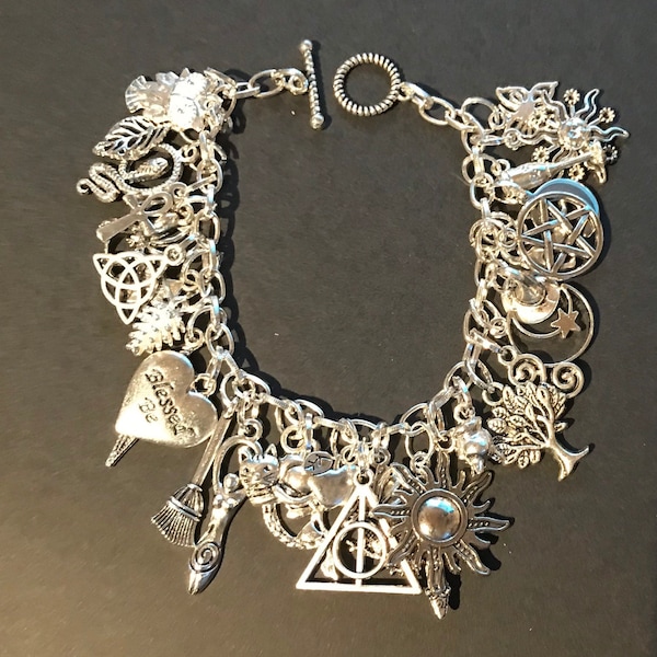 Wiccan bracelet Pagan charm jewellery pentagram sun moon 31 charms