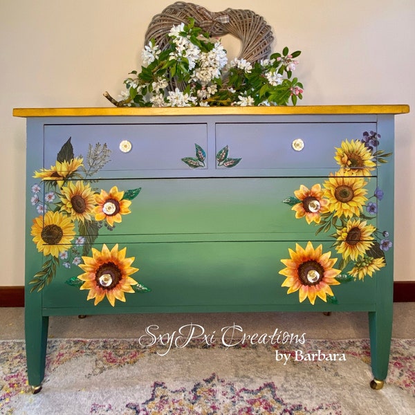 Chalk Painted Chest of Drawers -  Dresser - Bedroom Furniture- Hand painted - Bespoke Furniture - Upcycled