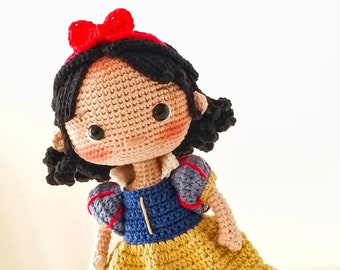 Crochet Snow White Amigurumi Doll Pattern (PDF)