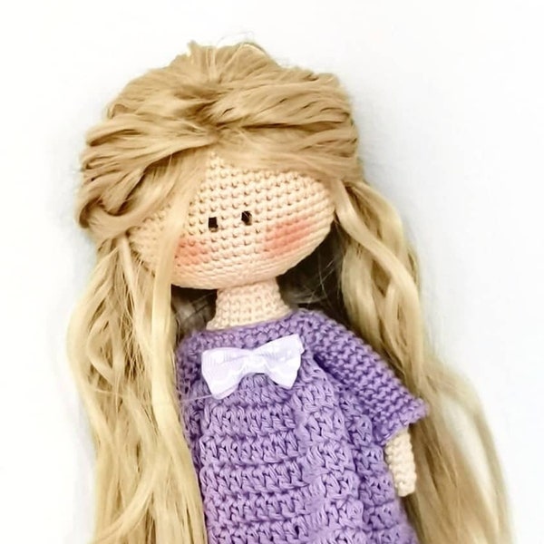 Crochet de poupée de modèle Amigurumi pour le modèle PDF de poupée tilda.
