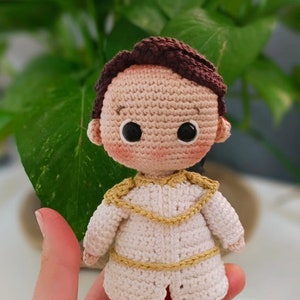 Patroon prins-charmante gehaakte pop: amigurumi-tutorial (pdf)