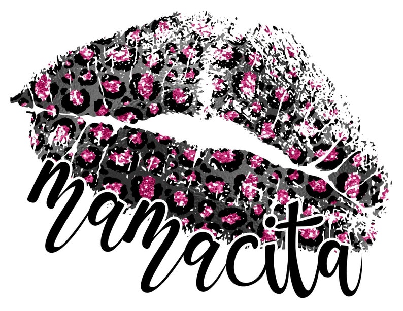 Pu&ograve; includere: Un'impronta di labbra di glitter nero e rosa con la parola "mamacita" scritta in corsivo nero.
