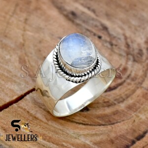 Natural Moonstone Ring, 925 Sterling Silver Ring, Handmade Ring, Oval Gemstone Ring, Statement Ring, Hammered Ring, Anniversary Ring